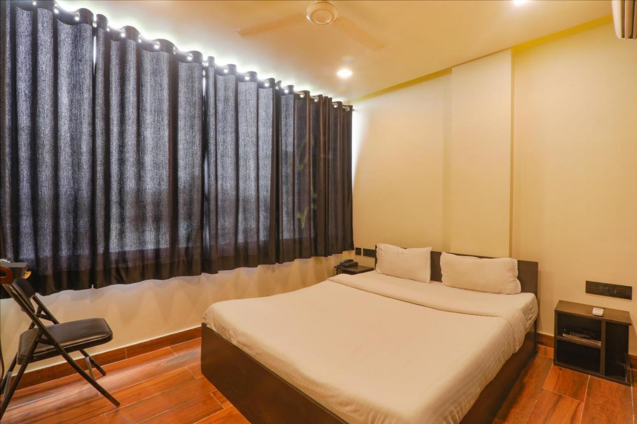 Hotel Fabexpress Lemon Grass Varanasi Exterior foto