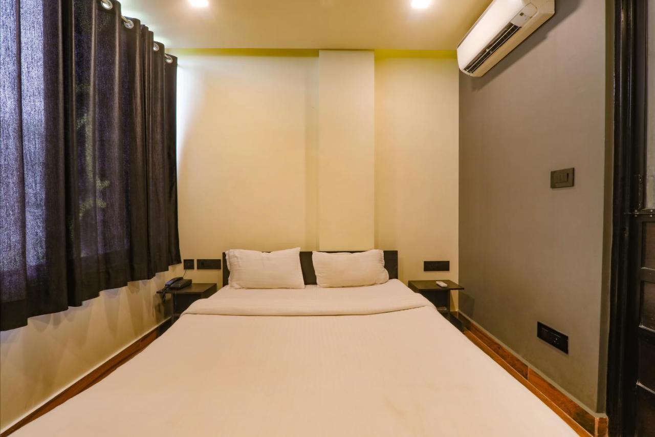 Hotel Fabexpress Lemon Grass Varanasi Exterior foto