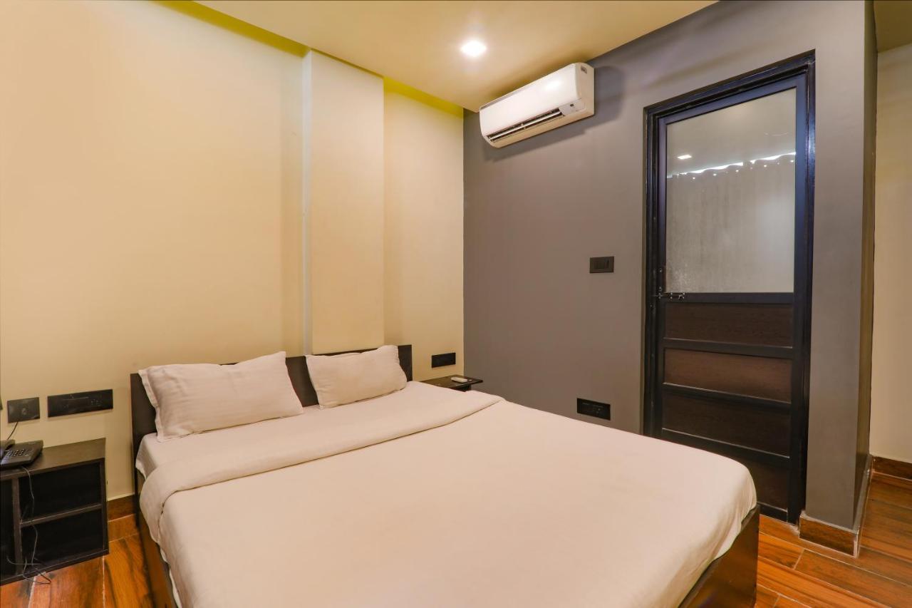 Hotel Fabexpress Lemon Grass Varanasi Exterior foto