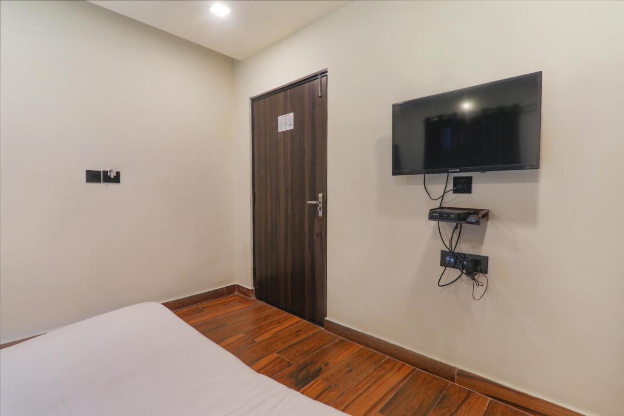 Hotel Fabexpress Lemon Grass Varanasi Exterior foto